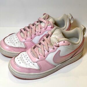 Nike Girls Court Borough Low 2 SE White/Pink Shoes